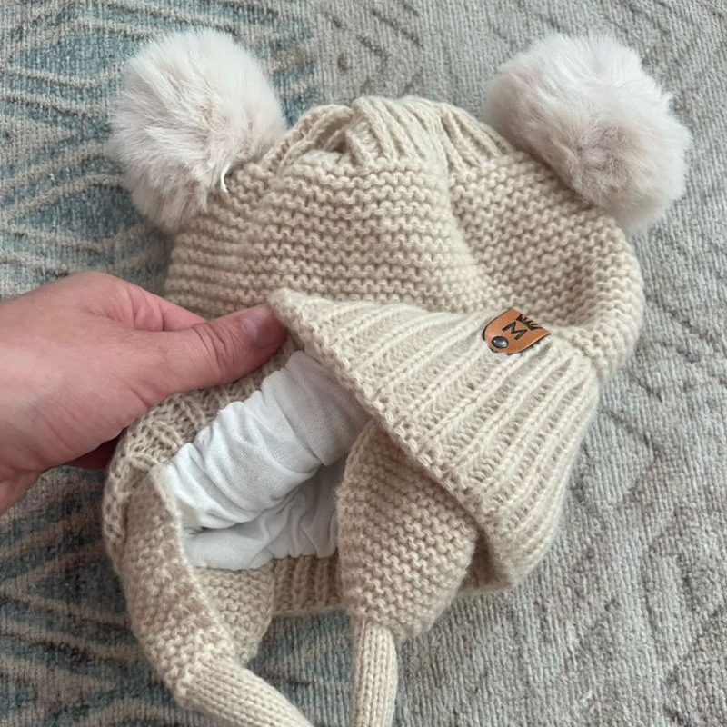 Baby Wollen Muts Leuke Haarbal - Infant Beanie Hat With Ears recensie en prijs